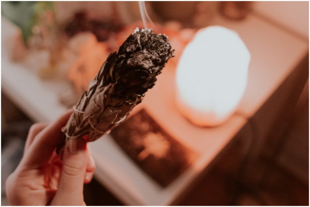 Cleansing with Sage (Smudging) by Spiritual Healer Oracle Malo