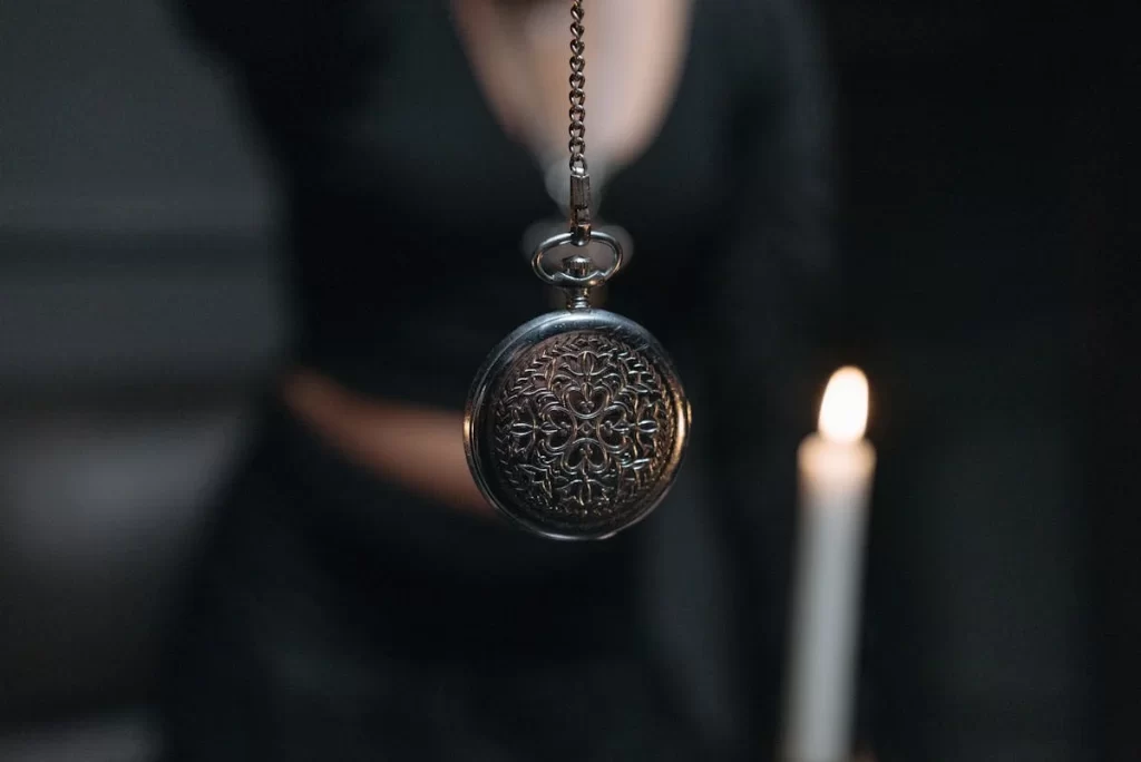 5 Powerful Charms for Love